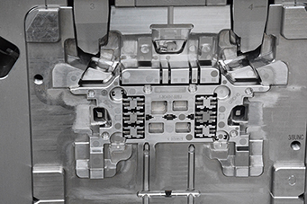 螺紋部分設(shè)計回轉(zhuǎn)脫模機(jī)構(gòu)有哪些注意事項？
