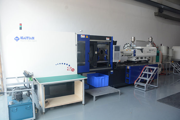 銘洋宇通注塑模具廠 銘洋宇通注塑模具廠