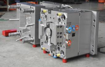 塑料注塑模具與硅膠模具有哪些區(qū)別？