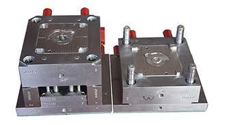 精密注射模具中復(fù)位桿的作用是什么？