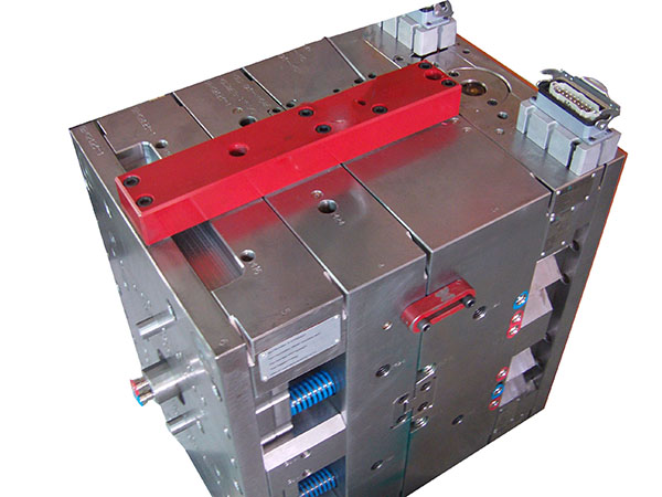 塑料模具設(shè)計(jì)制造 塑料模具設(shè)計(jì)制造