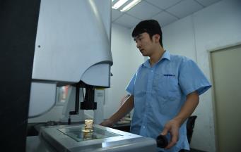 塑料模具廠對(duì)于《心》—倡導(dǎo)心態(tài)開拓人生的哲學(xué)家的精彩分享！