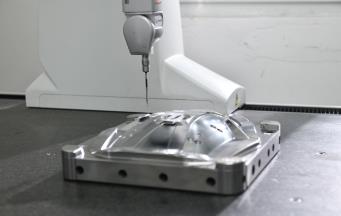 精密注塑模具常見(jiàn)的三種拋光方式？