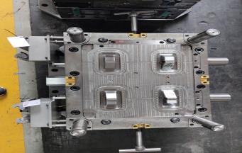 光學塑膠模具和普通塑膠模具有什么區(qū)別