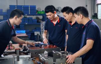 塑膠模具供應(yīng)商怎么選？